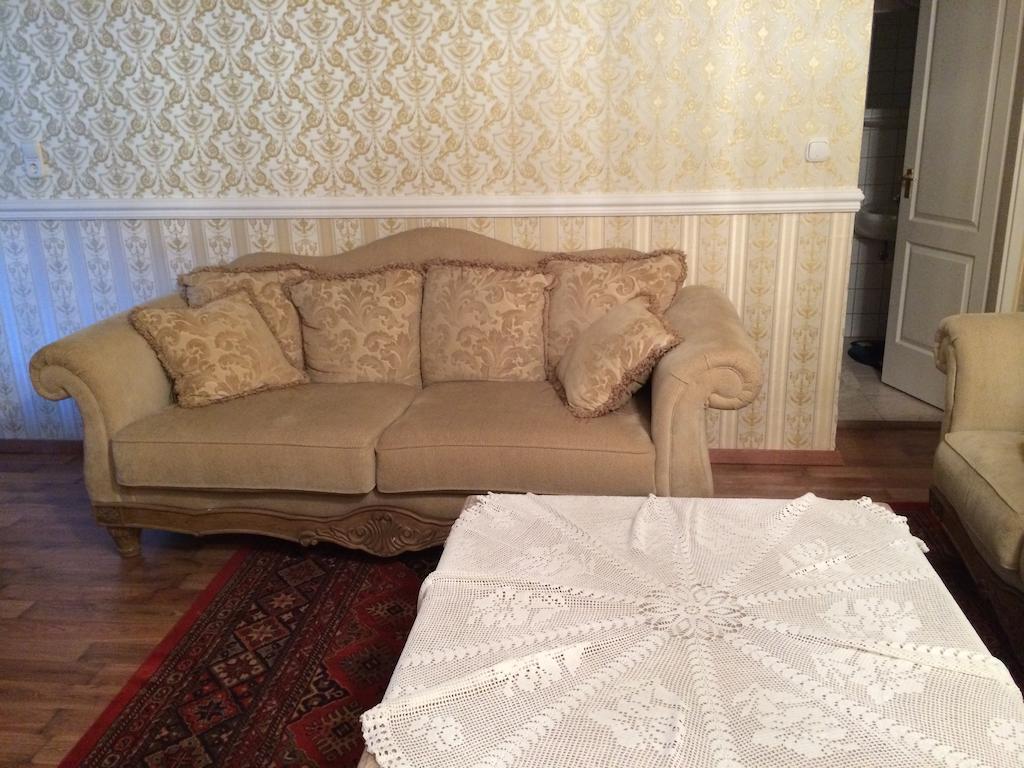 Villa Rubin Panzio ไฮจ์ดุสโซบอสโล ภายนอก รูปภาพ